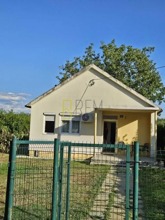 Prodaja, kuća, 62m², Danilovgrad, Crna Gora