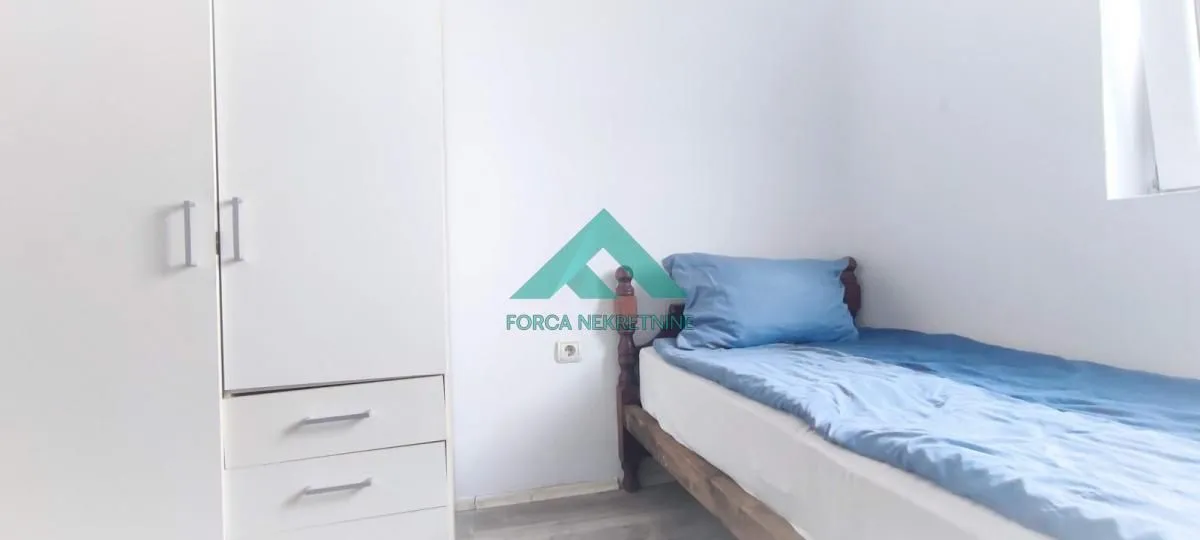 Sale, house, 120m², Mali Mokri Lug, Zvezdara Sve Podlokacije