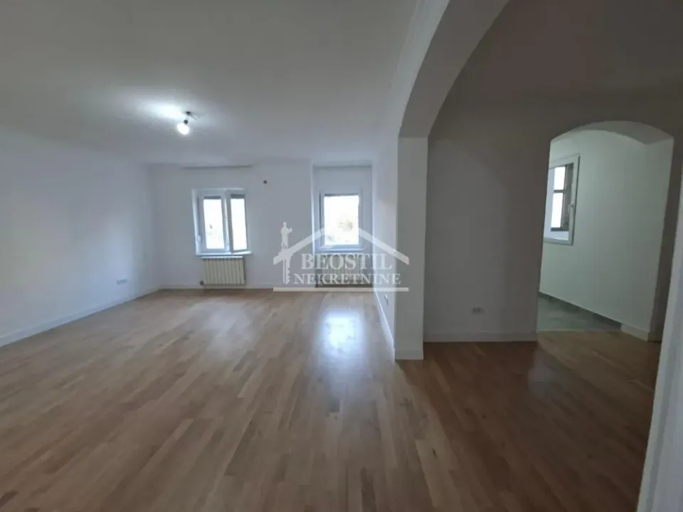 Sale, four bedroom apartment, 90m², Tašmajdan, Palilula Sve Podlokacije