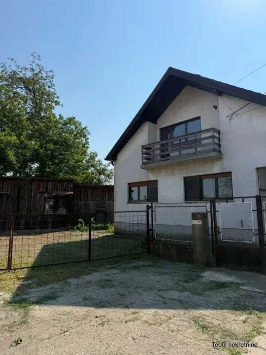 Prodaja, kuća, 200m², Nova Pazova, Stara Pazova