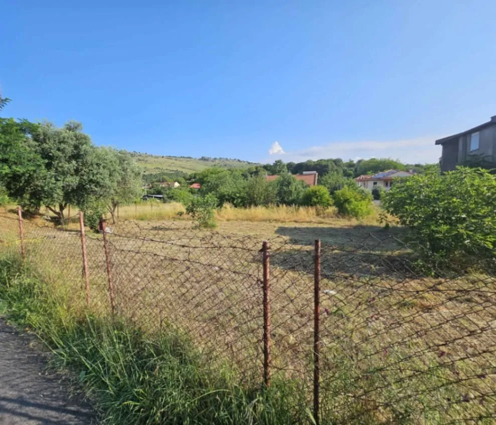 Prodaja, plac, 1104m², Tološi, Podgorica