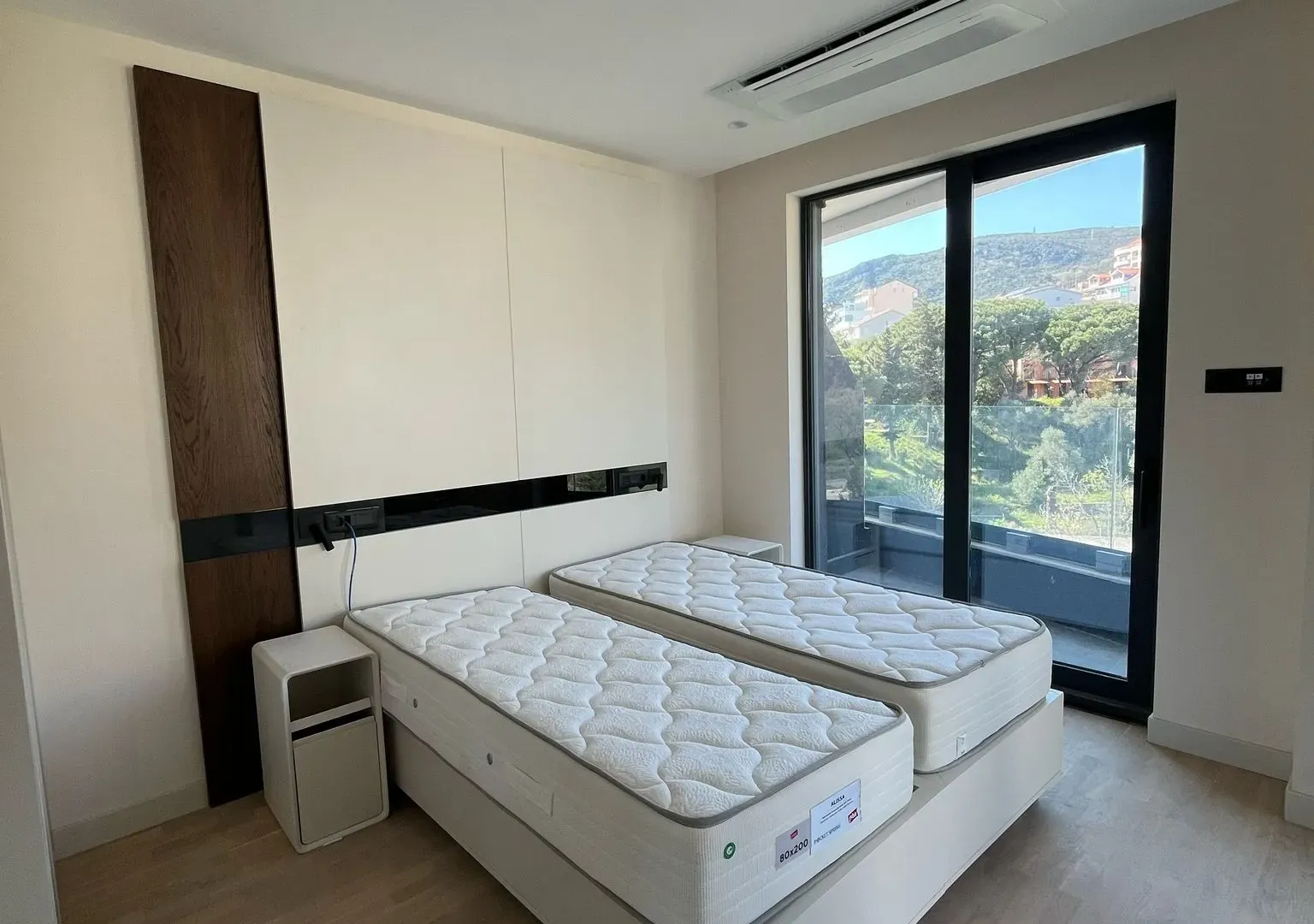 Sale, one bedroom apartment, 49m², Bečići, Budva