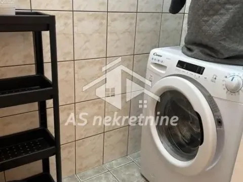 Izdavanje, trosoban stan, 80m², Novi Beograd Sve Podlokacije, Beograd - image 16