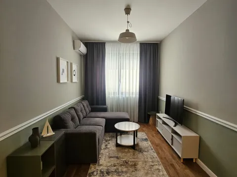 Rent, two bedroom apartment, 36m², Bečići, Budva - image 2
