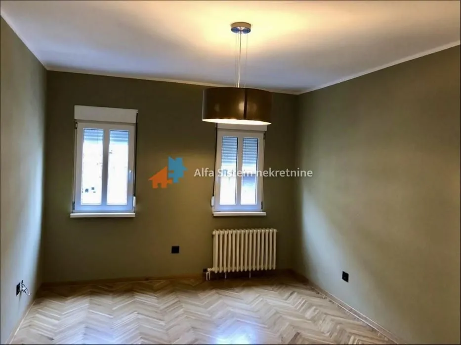 Rent, three bedroom apartment, 80m², Slavija, Vračar Sve Podlokacije