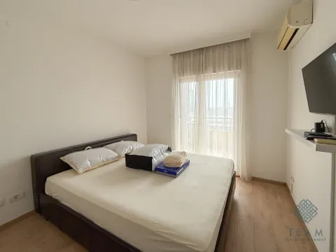 Izdavanje, dvosoban stan, 75m², City Kvart, Podgorica - image 5