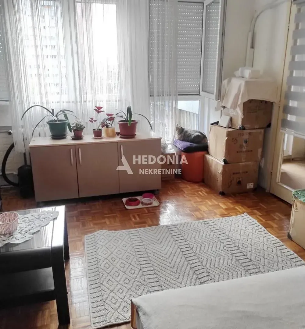 Sale, two bedroom apartment, 62m², Novi Beograd Blok 70, Novi Beograd Sve Podlokacije