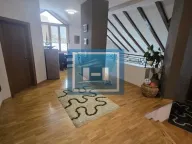 Prodaja, kuća, 370m², Vranje, Srbija - image 4