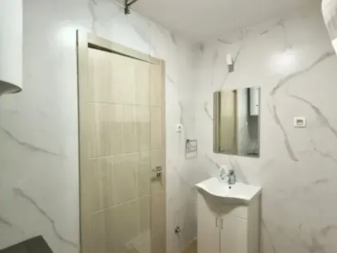 Izdavanje, jednosoban stan, 45m², Ljubović, Podgorica - image 10