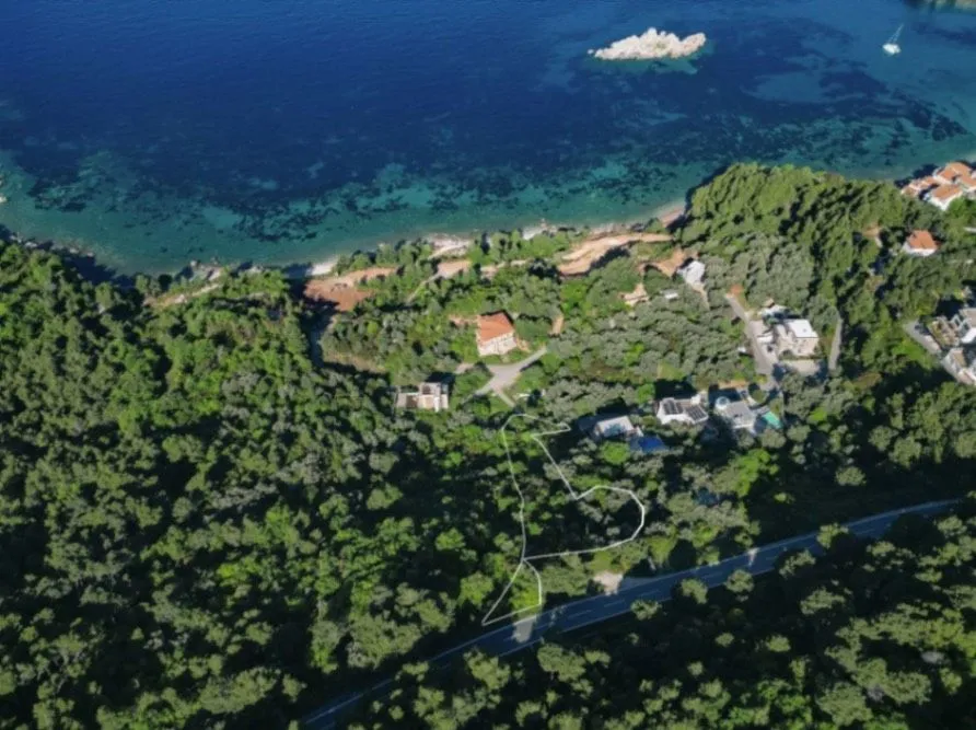 Sale, land lot, 2390m², Sveti Stefan, Budva