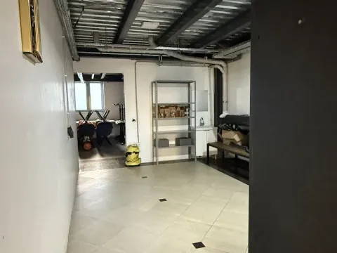 Rent, office space, 740m², Mahala, Bijelo Polje - image 9