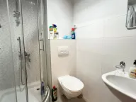 Izdavanje, dvosoban stan, 120m², City Kvart, Podgorica - image 10