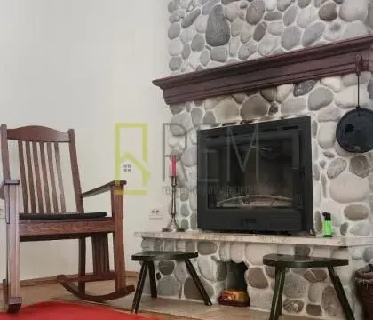 Sale, house, 180m², Tološi, Podgorica - image 8