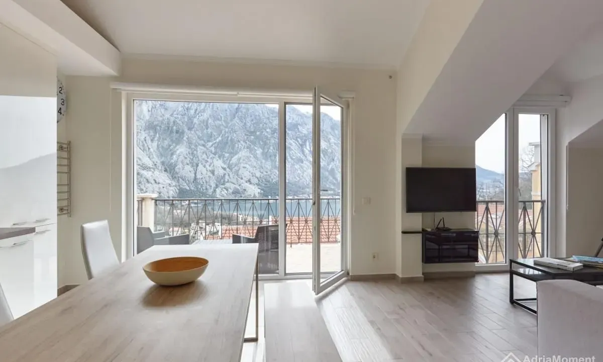 Sale, one bedroom apartment, 63m², Orahovac, Kotor
