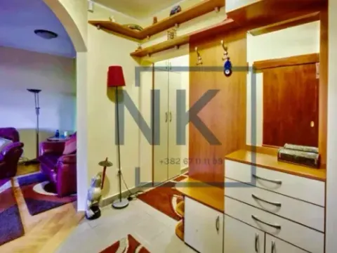 Izdavanje, dvosoban stan, 75m², Malo Brdo, Podgorica - image 11