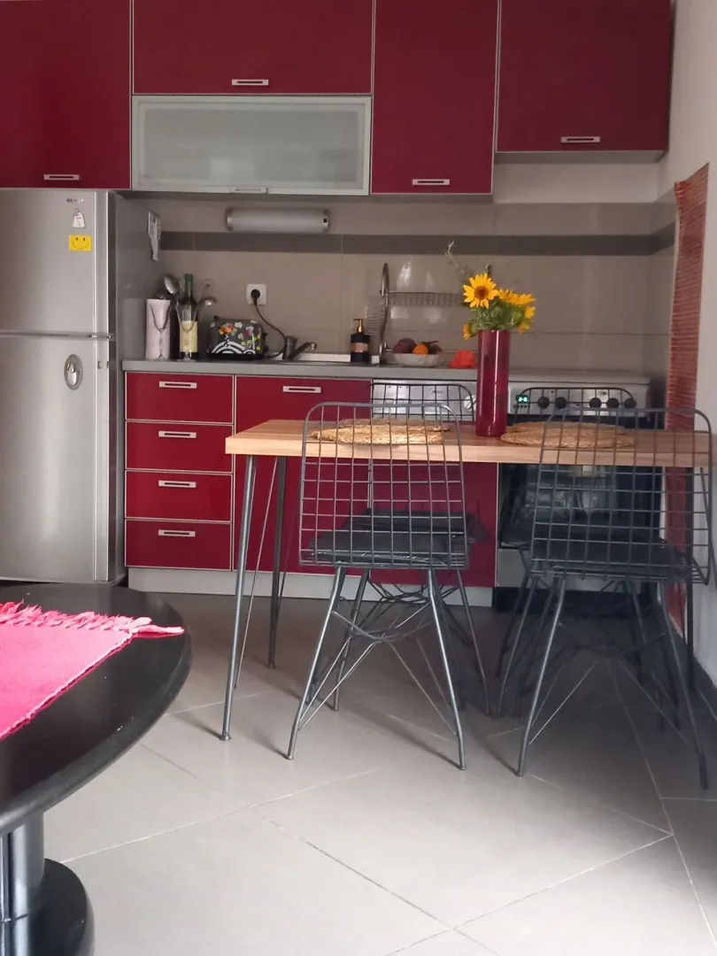 Izdavanje, jednosoban stan, 45m², Centar, Tivat