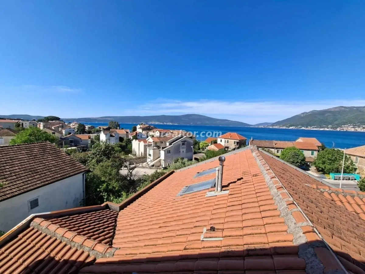 Prodaja, jednosoban stan, 57m², Donja Lastva, Tivat