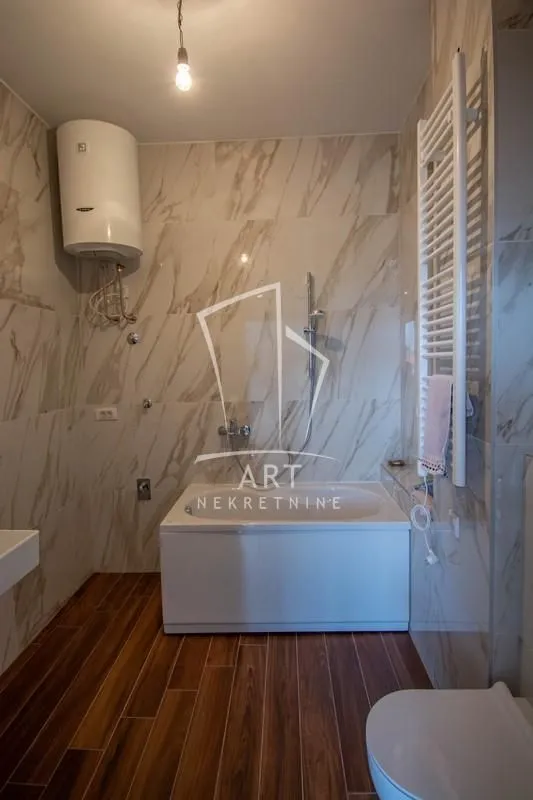Sale, four bedroom apartment, 125m², Centar Sve Podlokacije, Beograd