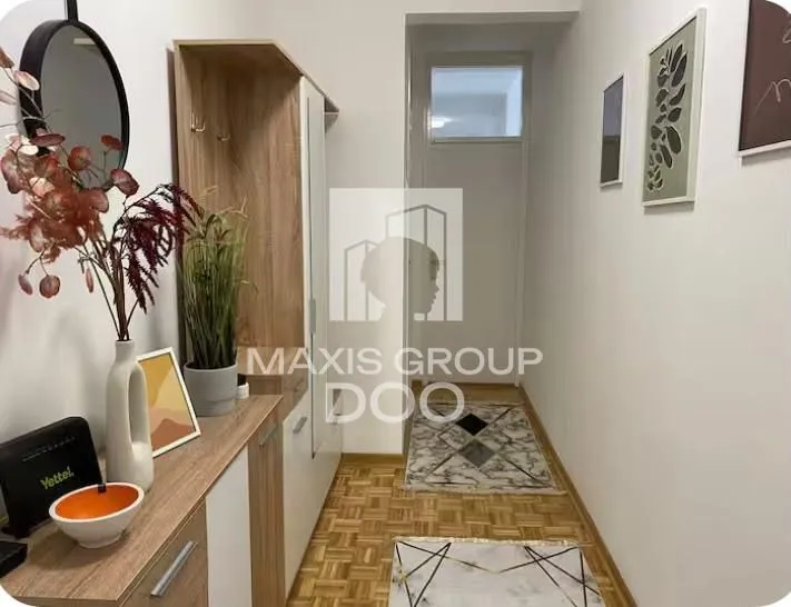 Prodaja, jednosoban stan, 50m², Novi Beograd Sve Podlokacije, Beograd