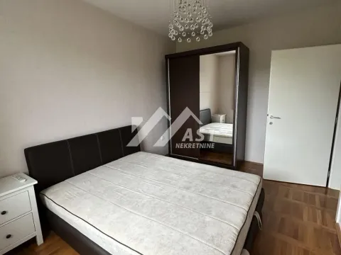 Izdavanje, trosoban stan, 56m², Grbavica, Novi Sad Sve Podlokacije - image 7