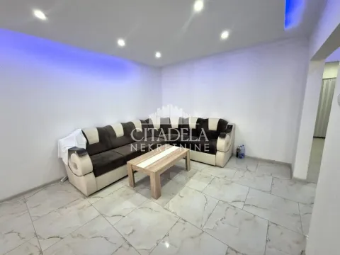 Sale, three bedroom apartment, 90m², Brace Jerković, Voždovac Sve Podlokacije - image 2