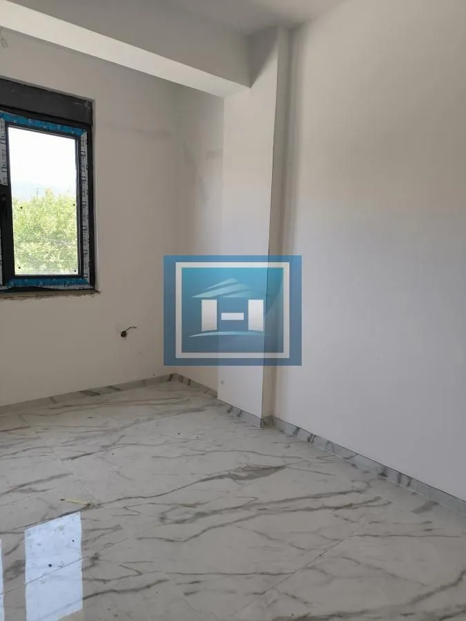 Prodaja, dvosoban stan, 60m², Despotovac, Srbija