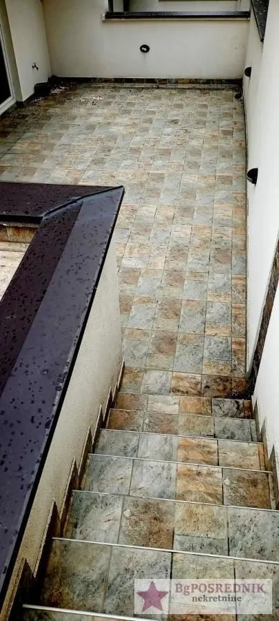 Prodaja, stan, 302m², Miljakovac, Rakovica