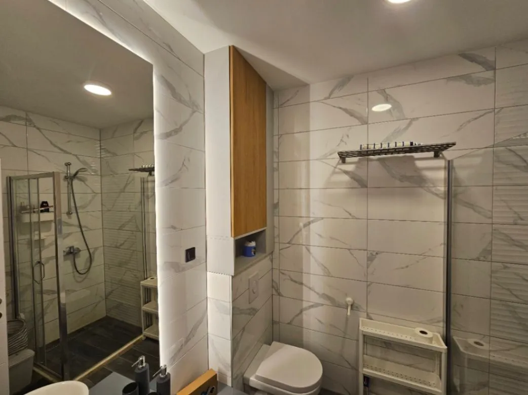 Izdavanje, jednosoban stan, 54m², Bijela, Herceg Novi