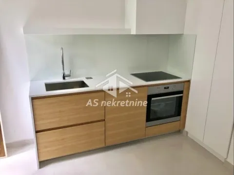 Izdavanje, kuća, 190m², Autokomanda, Voždovac Sve Podlokacije - image 2