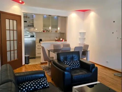 Sale, one bedroom apartment, 53m², City Kvart, Podgorica - image 13