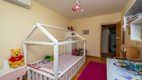 Prodaja, trosoban stan, 92m², Preko Morače, Podgorica - image 10