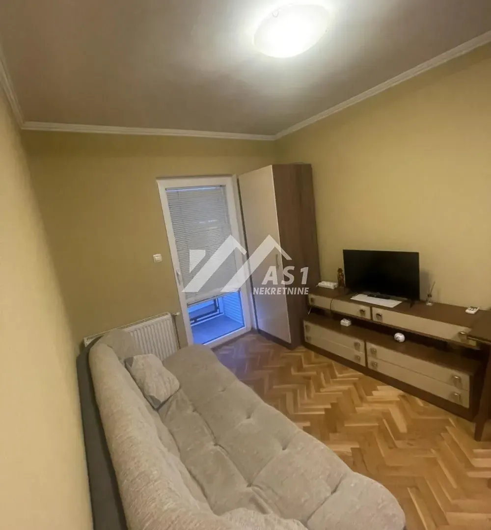 Rent, one bedroom apartment, 42m², Grbavica, Novi Sad Sve Podlokacije