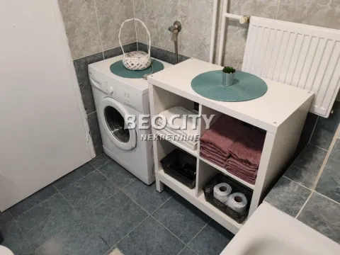 Rent, three bedroom apartment, 55m², Centar, Novi Sad - image 13