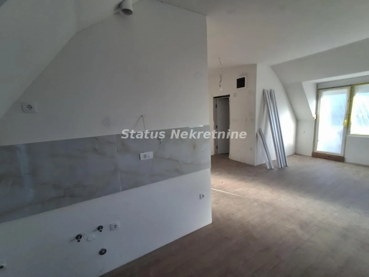 Sale, four bedroom apartment, 65m², Veternik, Novi Sad Sve Podlokacije