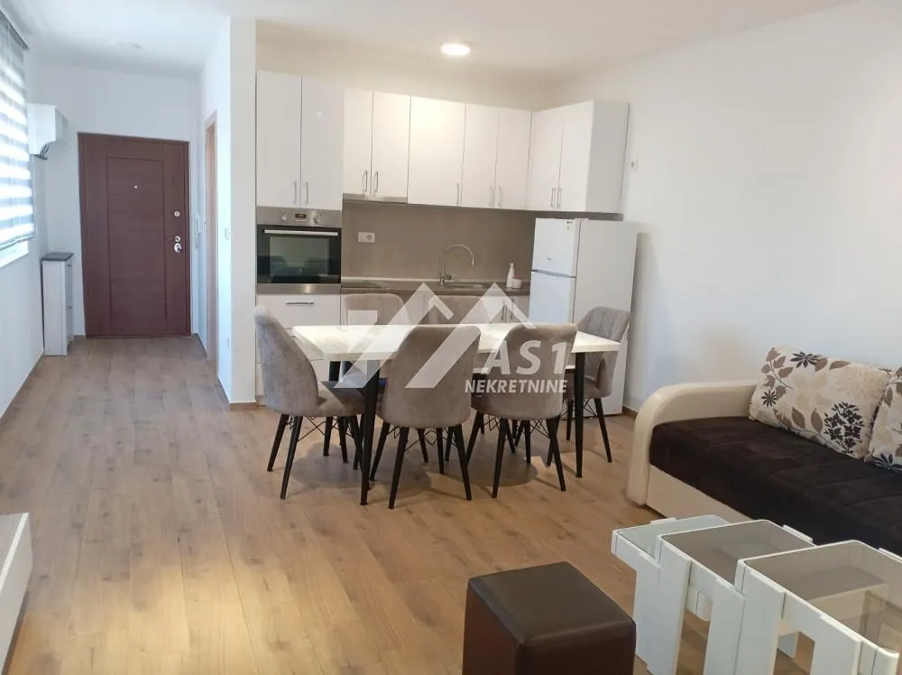 Izdavanje, dvosoban stan, 45m², Adice, Novi Sad Sve Podlokacije