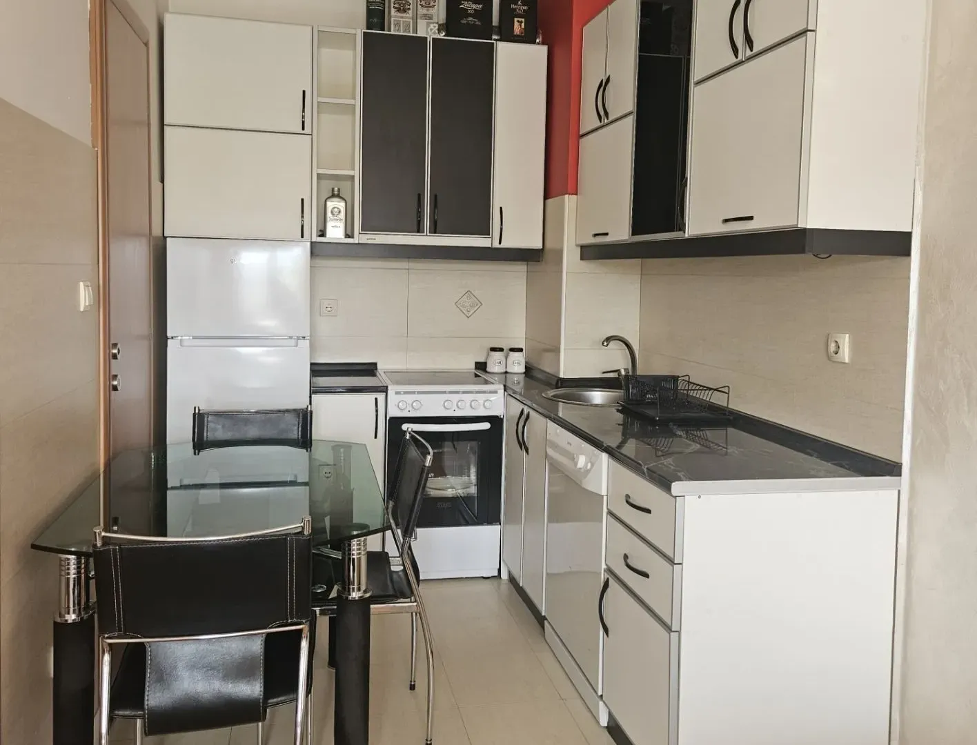 Rent, one bedroom apartment, 37m², Stari Aerodrom, Podgorica