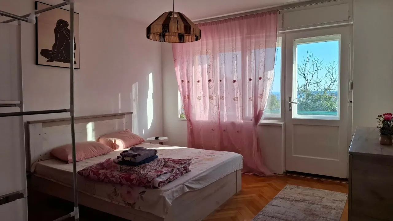Prodaja, četvorosoban stan, 73m², Centar, Herceg Novi