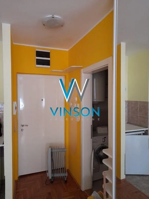 Izdavanje, stan, 23m², Grbavica, Novi Sad Sve Podlokacije