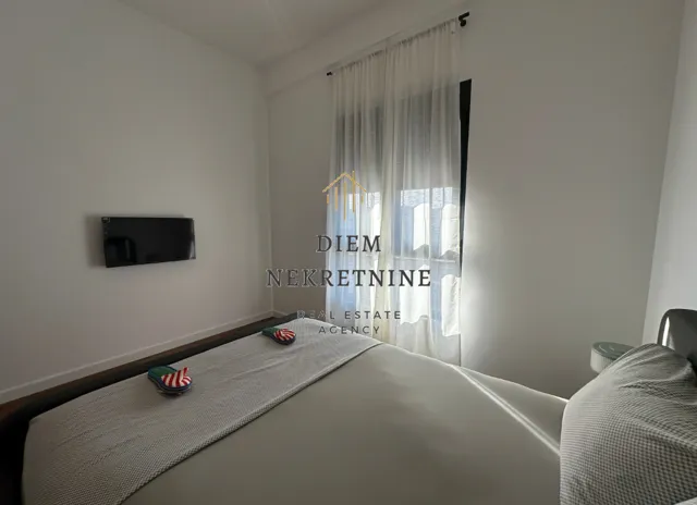 Rent, one bedroom apartment, 56m², Čeluga, Bar