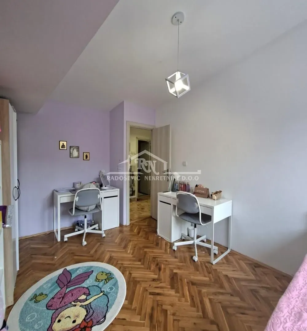 Prodaja, trosoban stan, 63m², Rakovica, Beograd