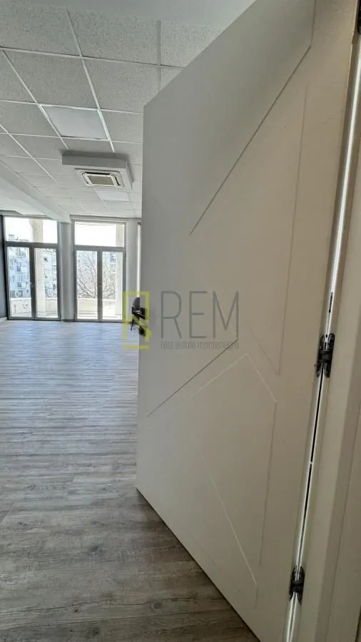 Rent, office space, 120m², Preko Morače, Podgorica