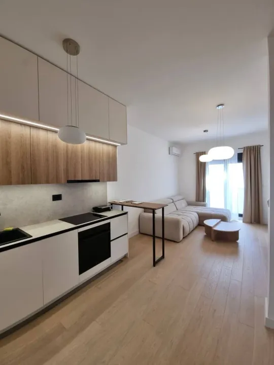 Sale, two bedroom apartment, 65m², Bečići, Budva