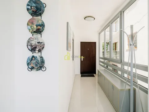 Sale, two bedroom apartment, 76m², Budva, Crna Gora - image 12