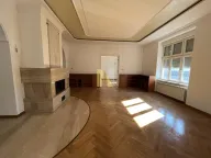 Izdavanje, četvorosoban stan, 213m², Centar, Novi Sad - image 6