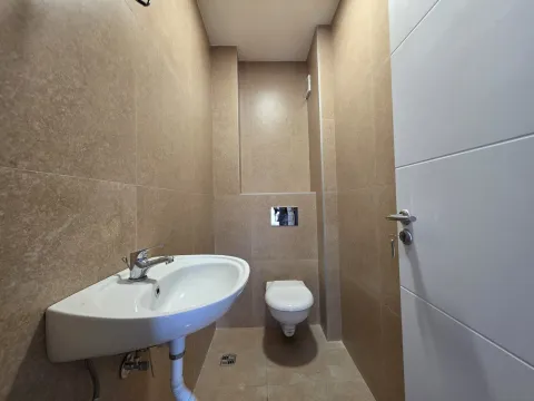 Izdavanje, stan, 64m², Tološi, Podgorica - image 8