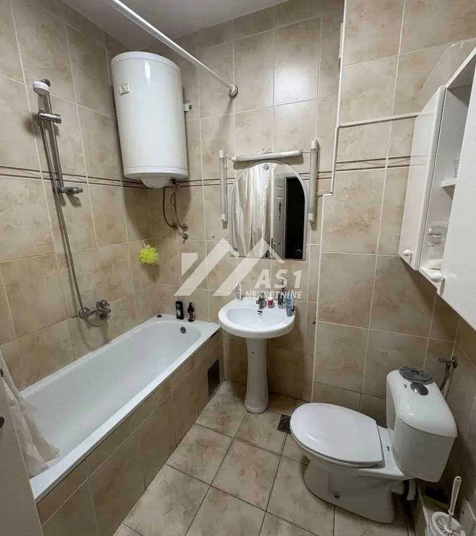 Rent, four bedroom apartment, 94m², Novi Sad Sve Podlokacije, Novi Sad