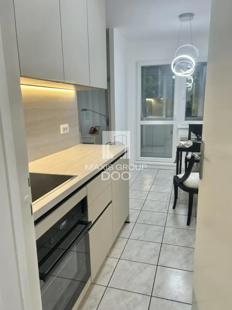 Rent, two bedroom apartment, 58m², Novi Beograd Blok 70, Novi Beograd Sve Podlokacije