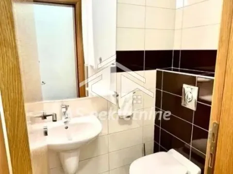 Izdavanje, trosoban stan, 70m², Banovo Brdo, Beograd - image 16