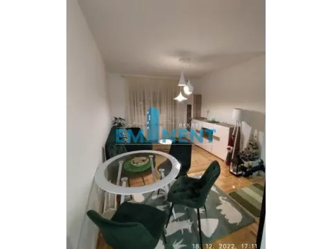 Stan in Cvetkova Pijaca