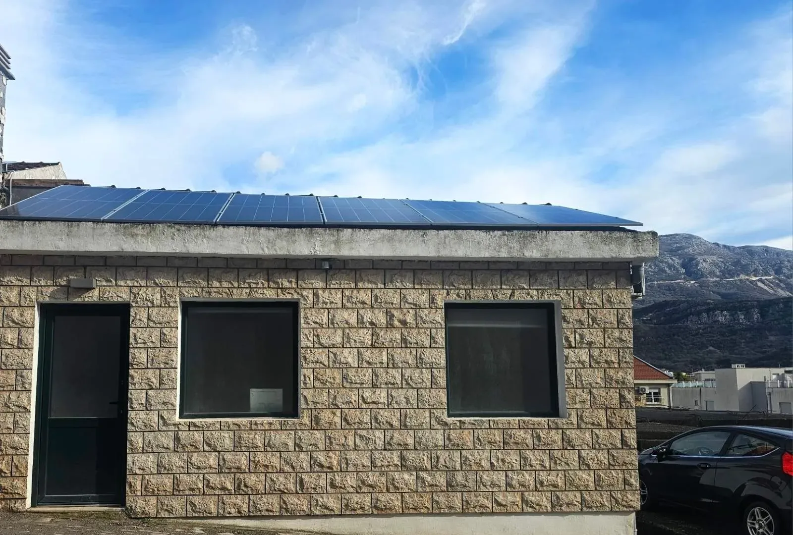 Rent, office space, 28m², Bijeli Do, Budva